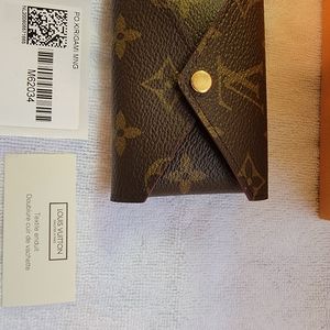 Louis Vuitton kirigami